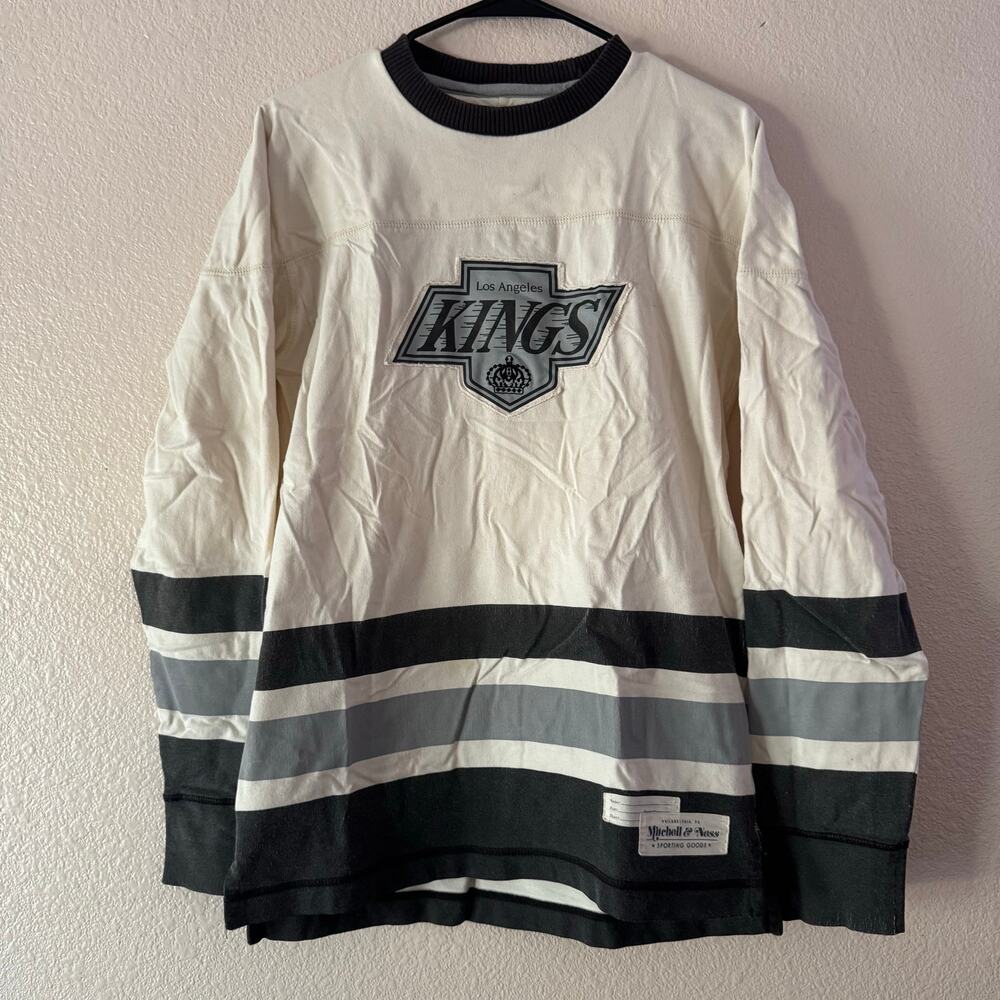 Mitchell & Ness LA Kings Vintage Hockey Jersey Long Sleeve Shirt - Men's Medium